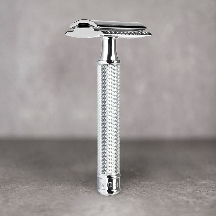 R89 Grande Closed Comb Safety Razor from Muhle with Longer Chrome Handle